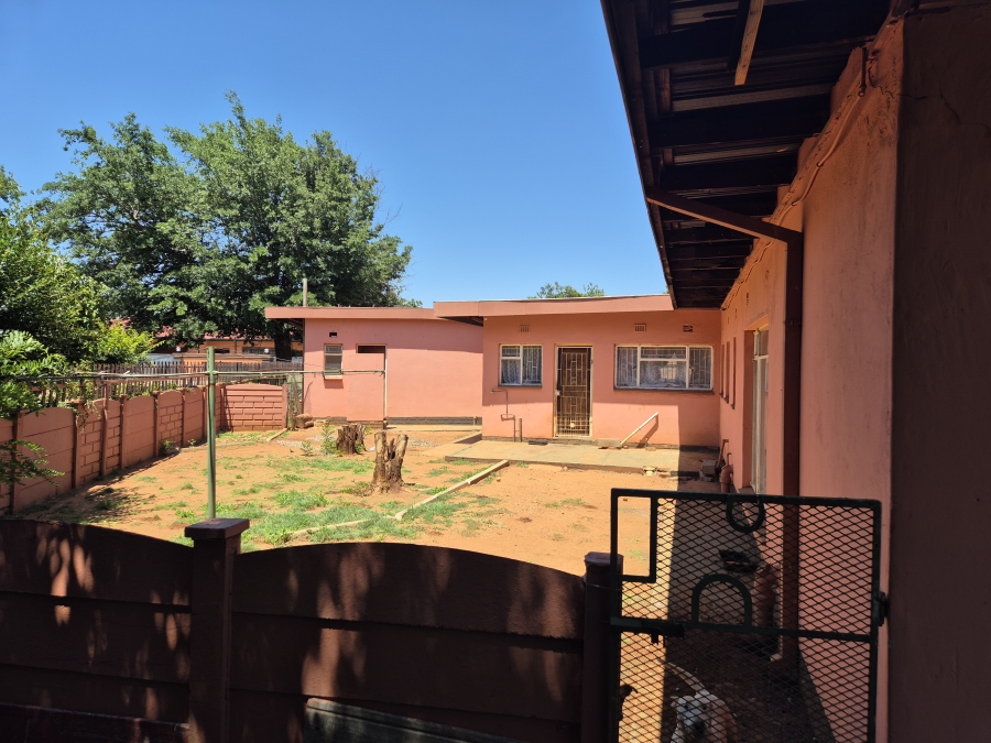 4 Bedroom Property for Sale in Stilfontein Ext 3 North West